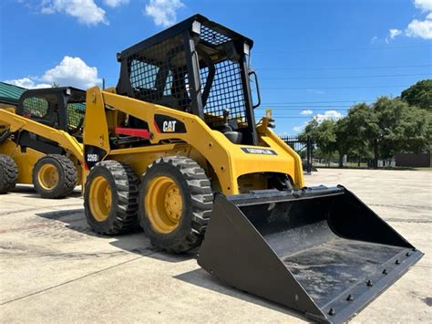 cat skid steer drifts left|Cat 226B3 skid steer loader: Problems and solutions.